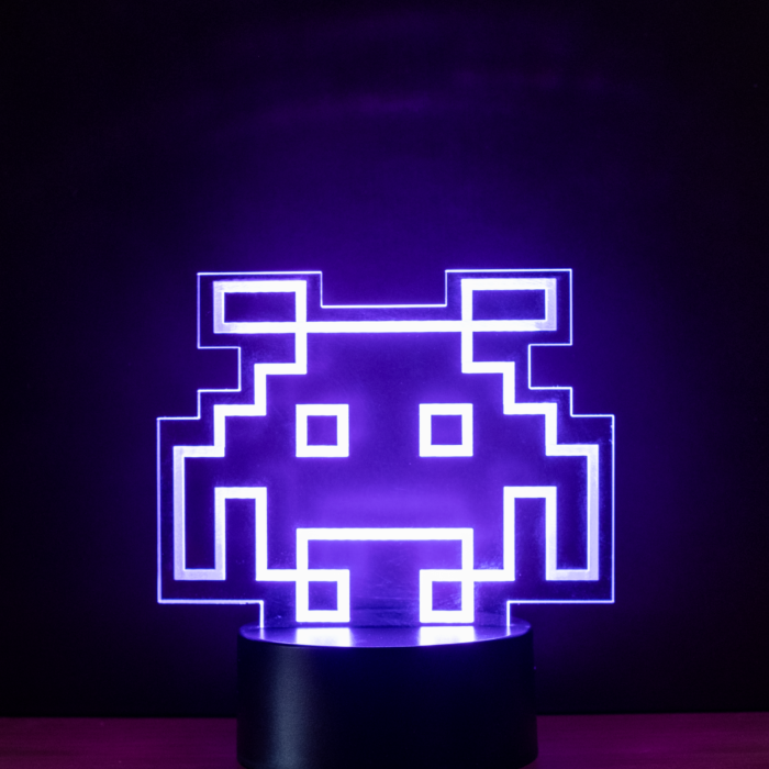 lampada-plexiglass-led-space-invaders